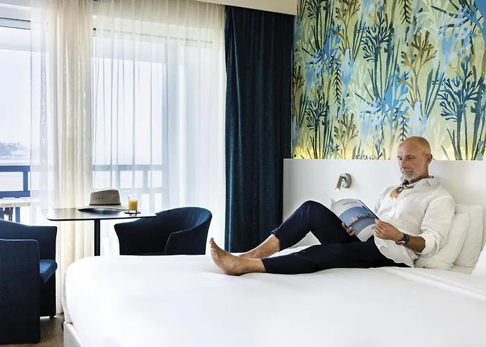 Hotell Serge Blanco - Relais Thalasso &