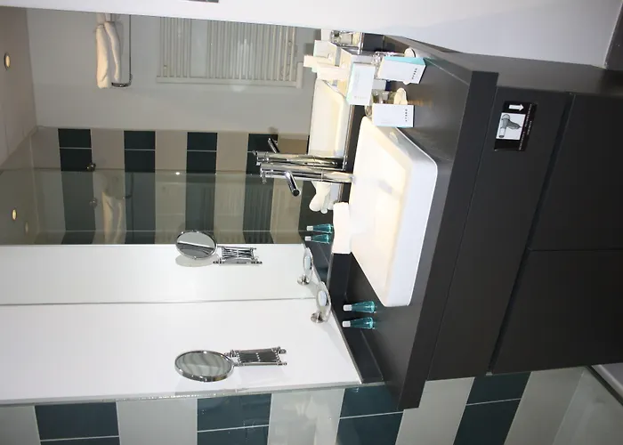 Serge Blanco - Relais Thalasso & Hotell Hendaye